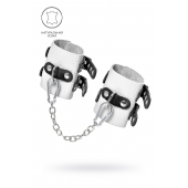 Бело-черные наручники с двумя ремешками и люверсами - Pecado - купить с доставкой в Самаре