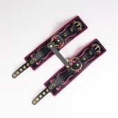 Черные кожаные оковы с розовой строчкой - Crazy Handmade - купить с доставкой в Самаре