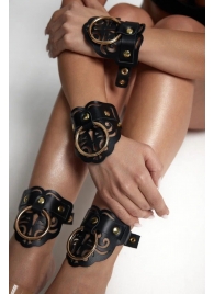 Черные кожаные оковы с резными узорами и клепками - Crazy Handmade - купить с доставкой в Самаре