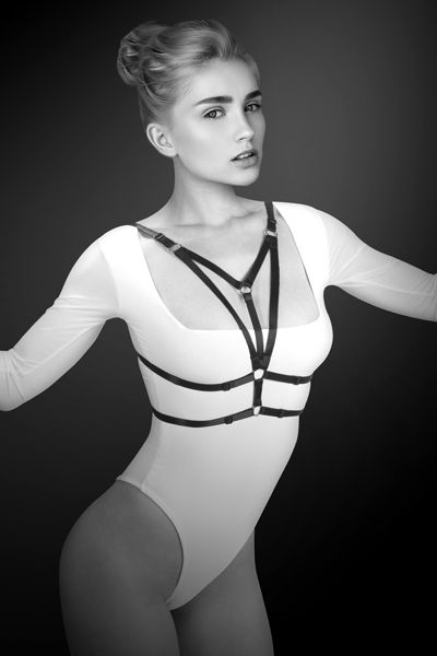 Черная упряжь на грудь Laura - Bijoux Pour Toi - купить с доставкой в Самаре