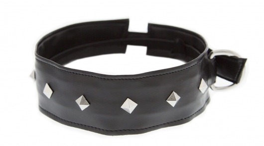 Полиуретановый ошейник с пуклями Collar with Studs - Blush Novelties - купить с доставкой в Самаре